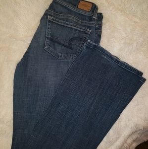 American Eagle Original Boot Jeans size 4